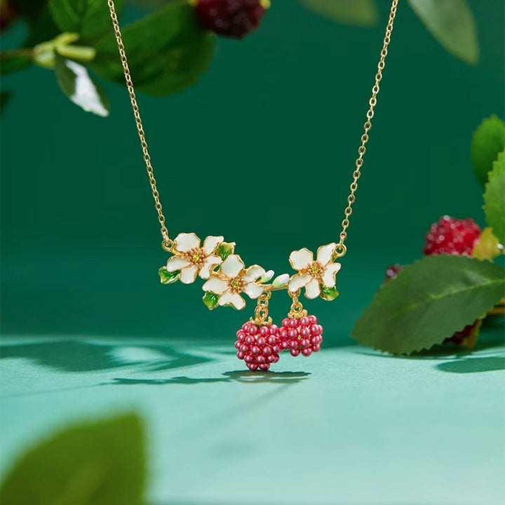 Selenichast Raspberry Flower Necklace