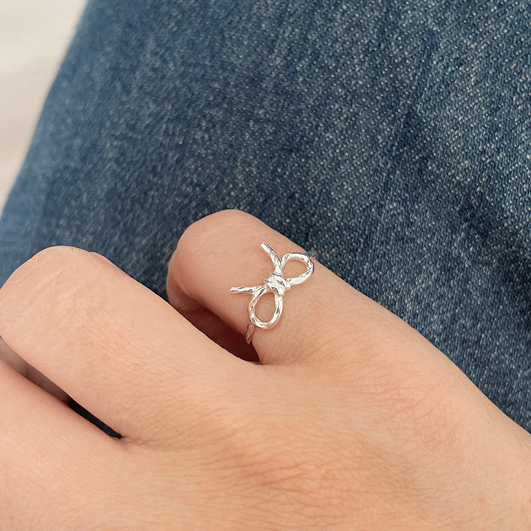 Bow Ring