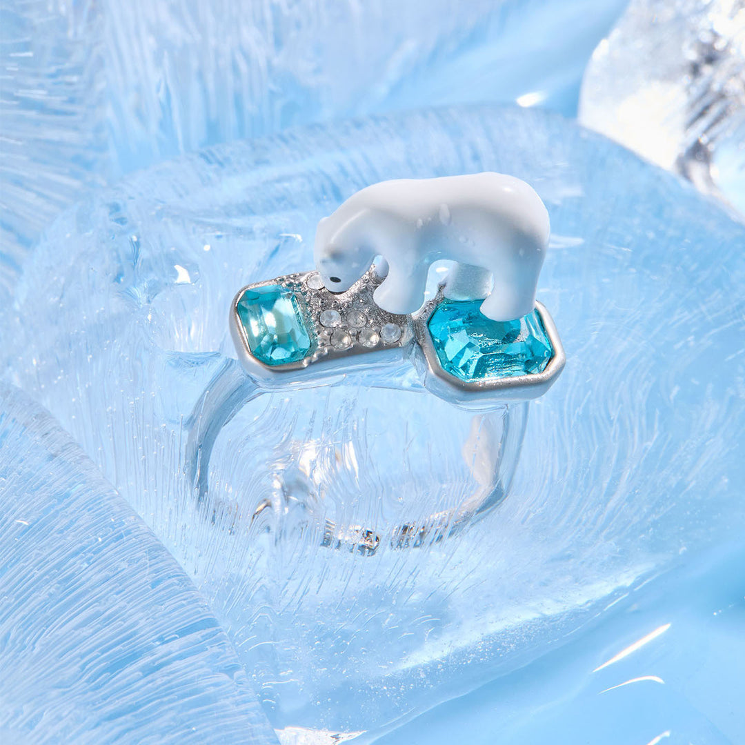 Winter Polar Bear Ring