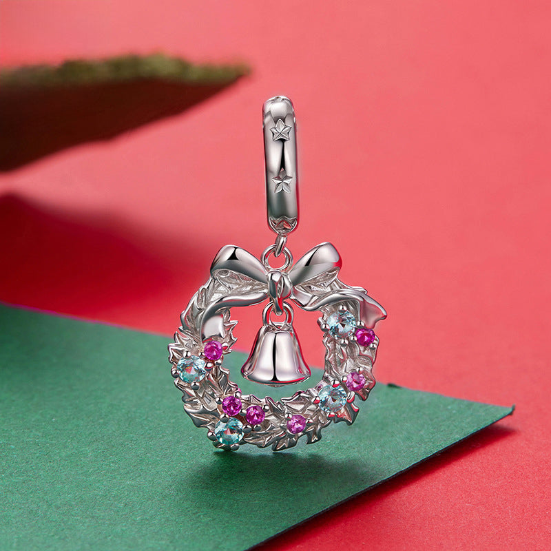 Christmas Wreath Necklace