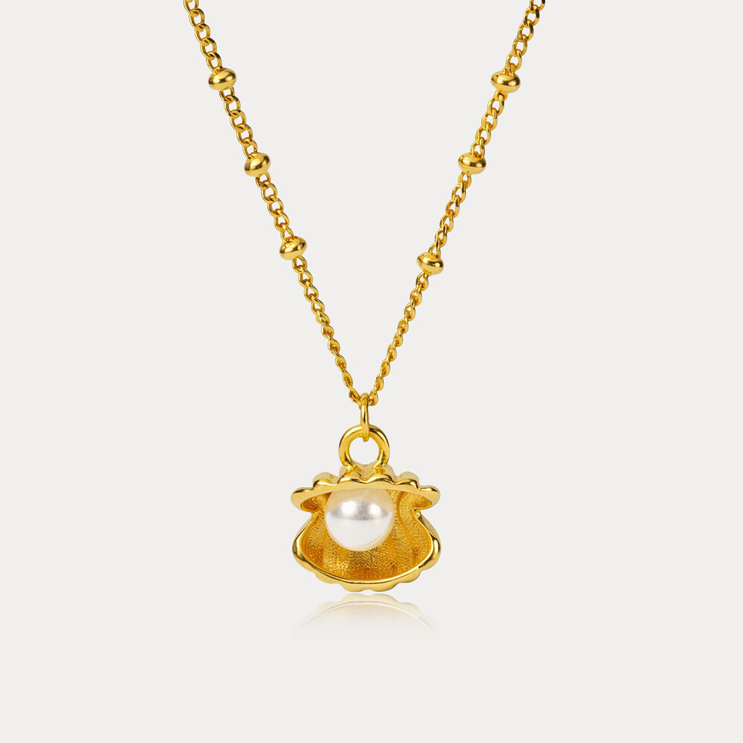 Selenichast Shell Necklace