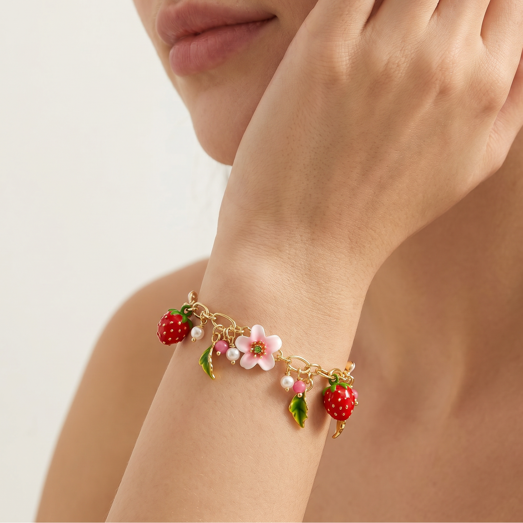 Strawberry Bracelet Selenichast 