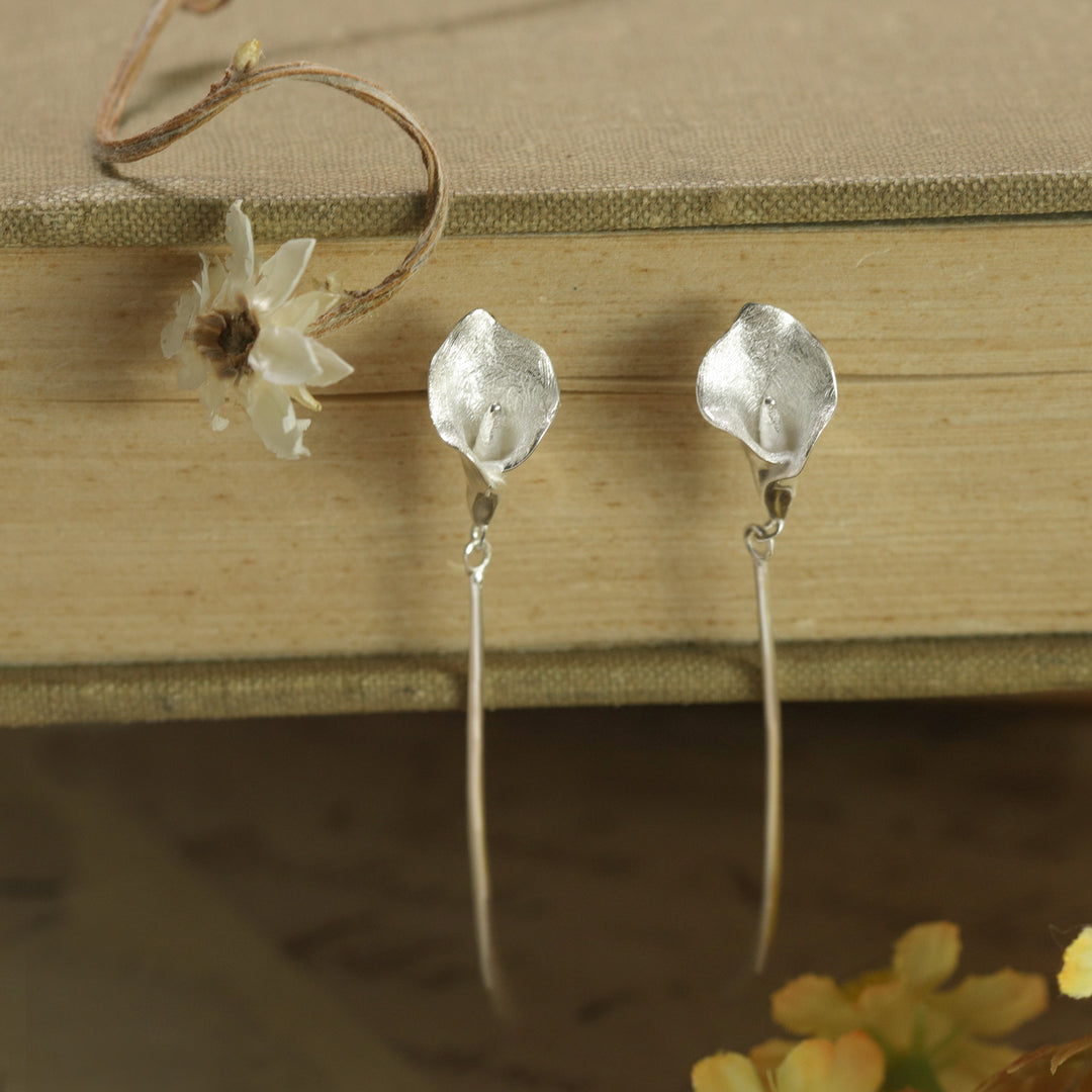 Selenichast Silver Calla Lily Earrings