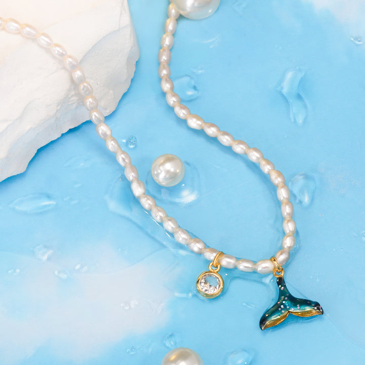 Mermaid Tail Pearl Necklace