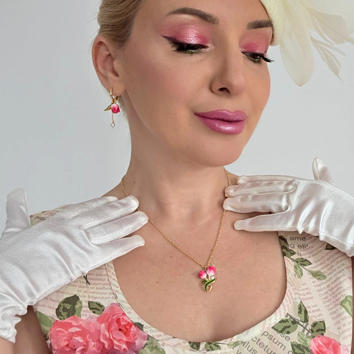Tulip Necklace