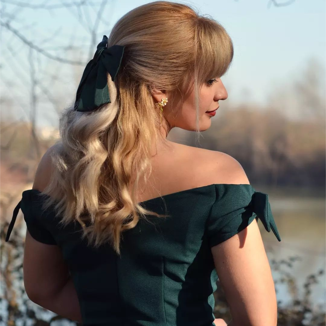 Daffodils Dangling Earrings