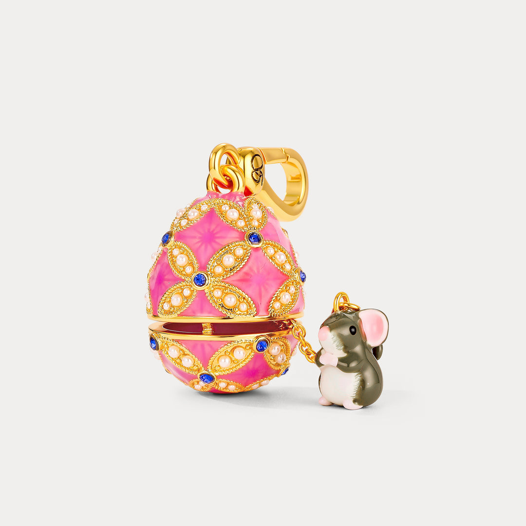 Selenichast Mouse Egg Locket Necklace