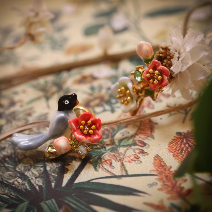 Red-billed Blue Magpie Flower Earrings