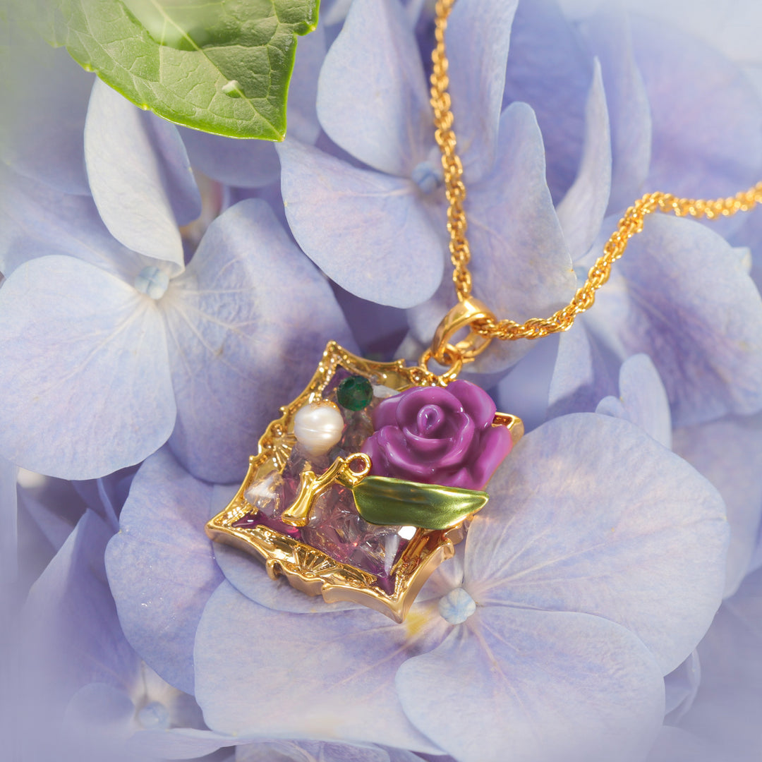 Rose Pendant Necklace