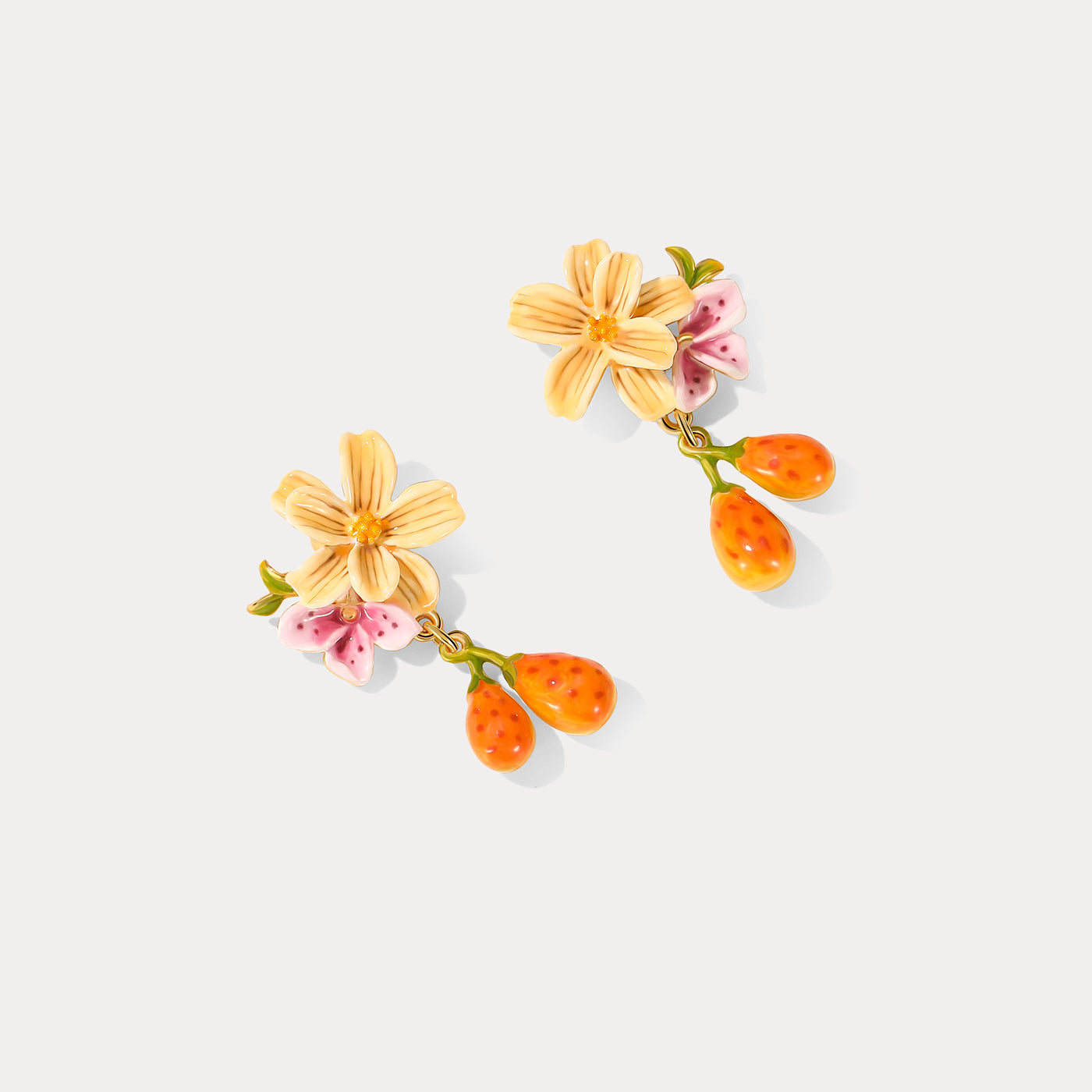 Sweet Pear Flower 18K Gold Earrings