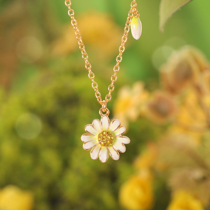 Selenichast Daisy Pendant Necklace