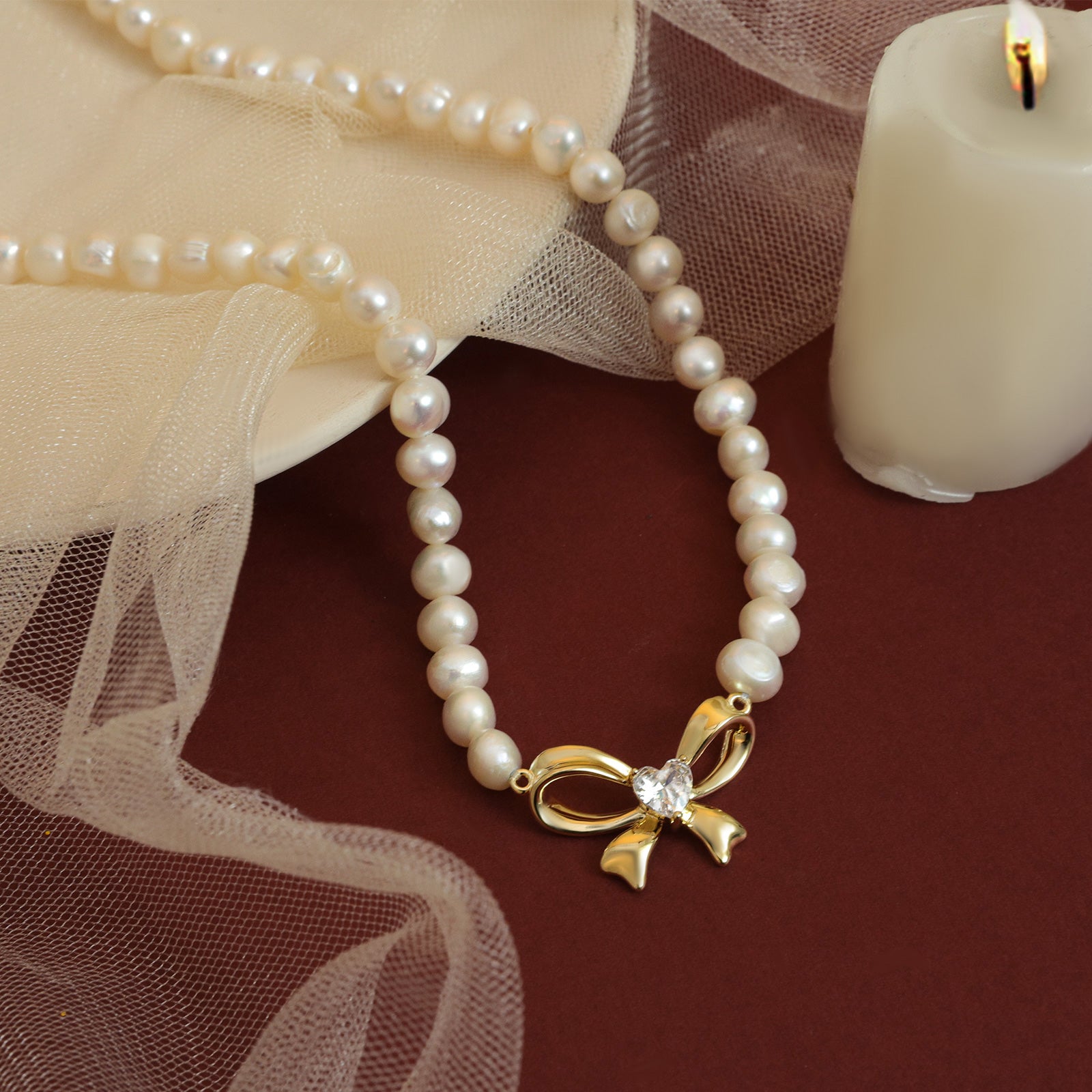 Selenichast Pearl Bow Necklace