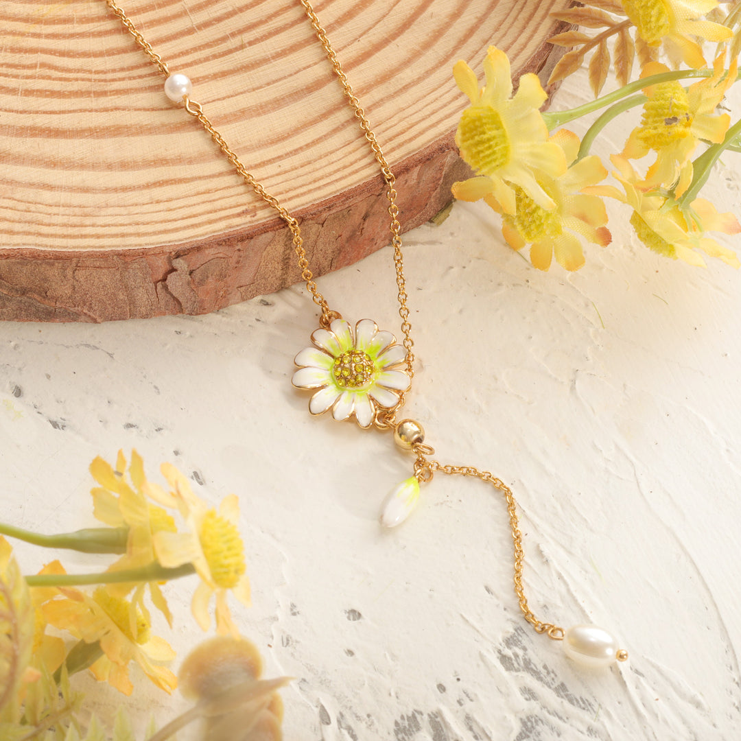 Daisy Flower Necklace