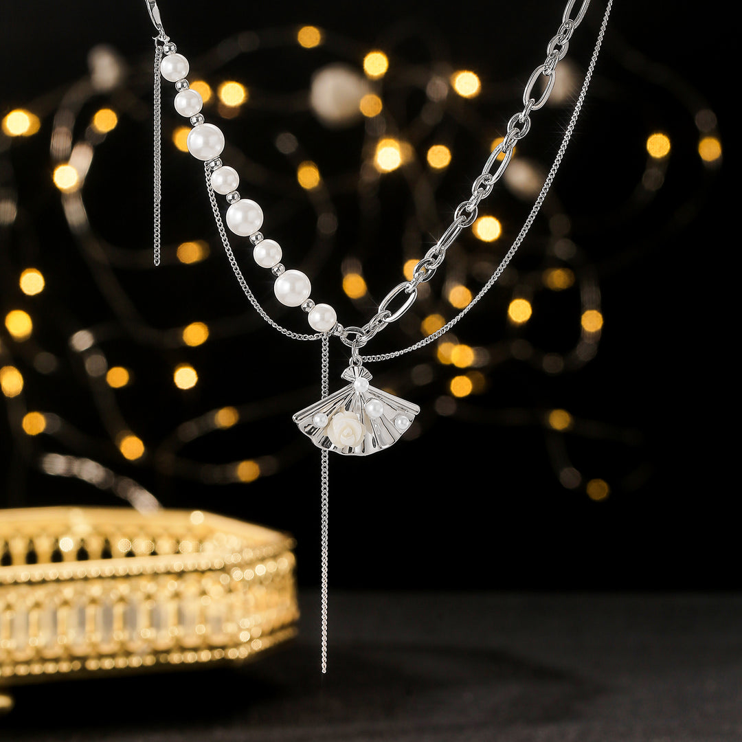 Folding Fan Necklace