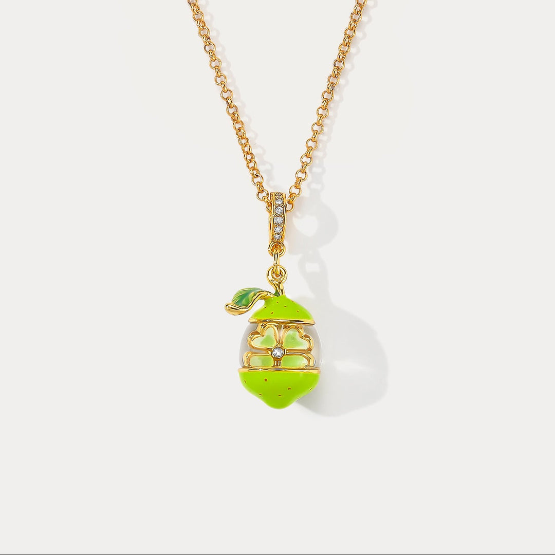 Selenichast Lemon Clover Necklace