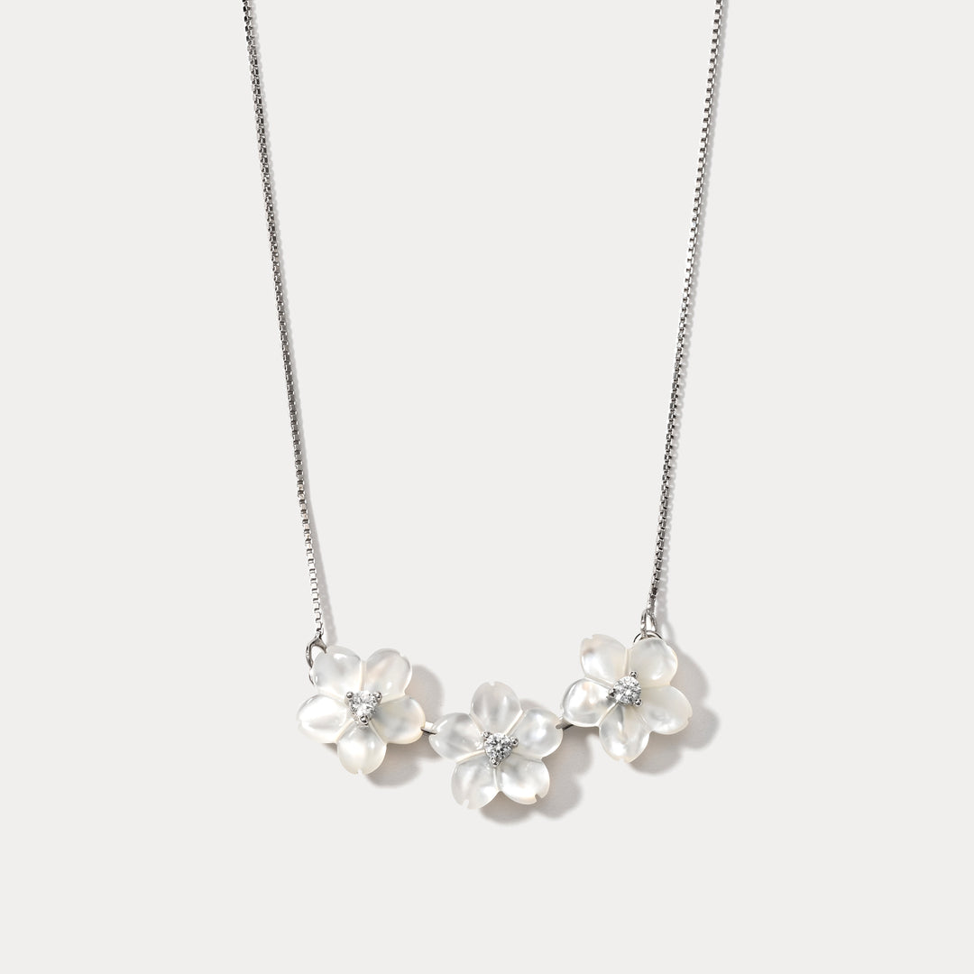 Selenichast Silver Shell Flower Necklace