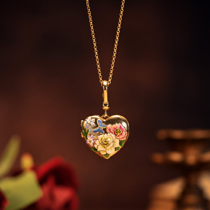 Selenichast Flower Heart Shaped Locket Necklace