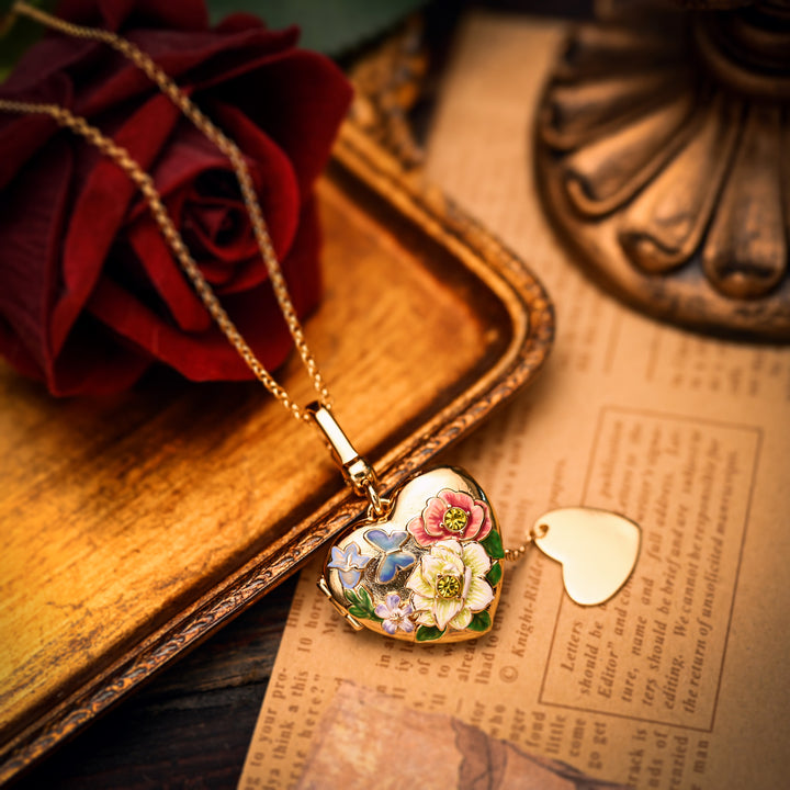 Flower Heart Shaped Locket Necklace