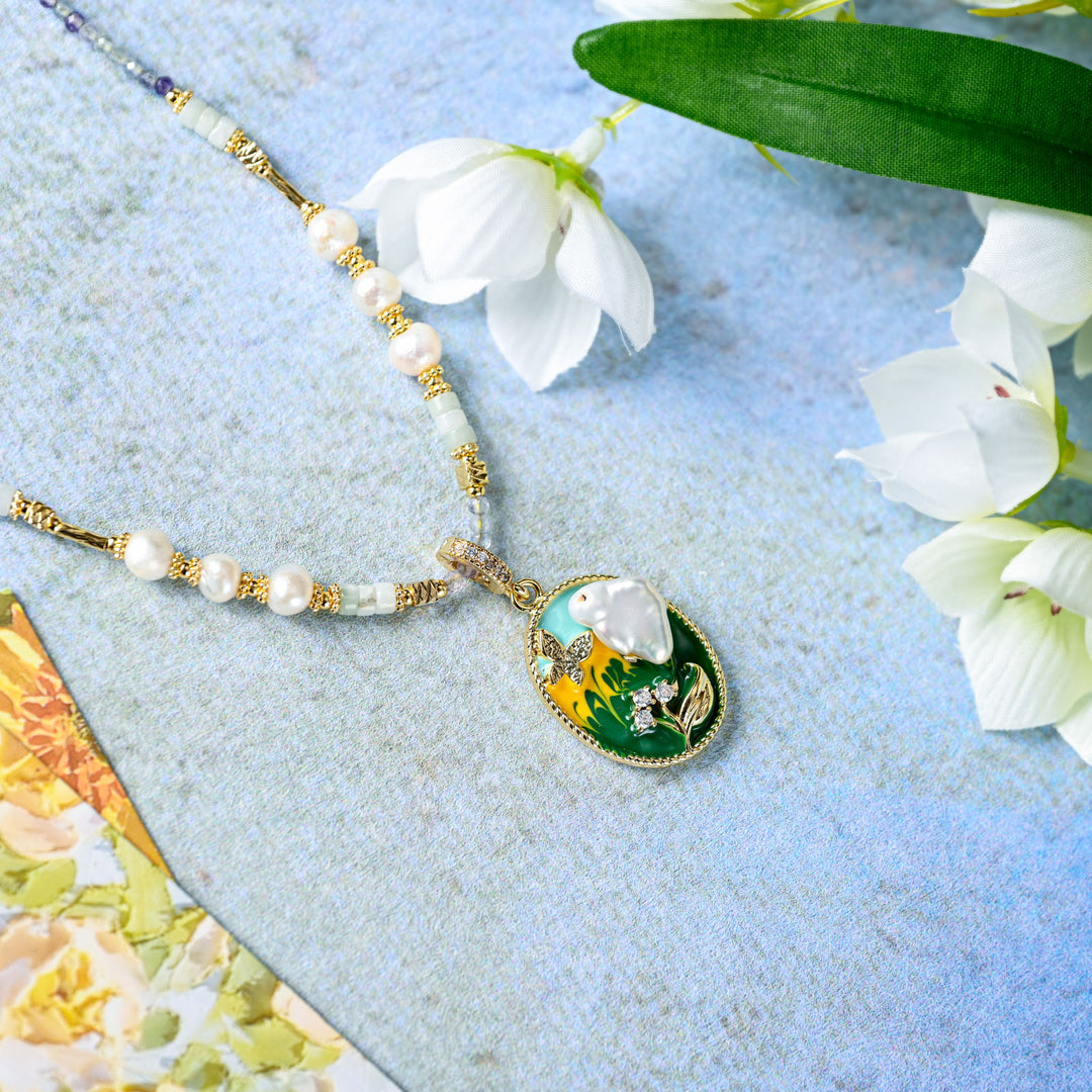 Garden Pearl Necklace