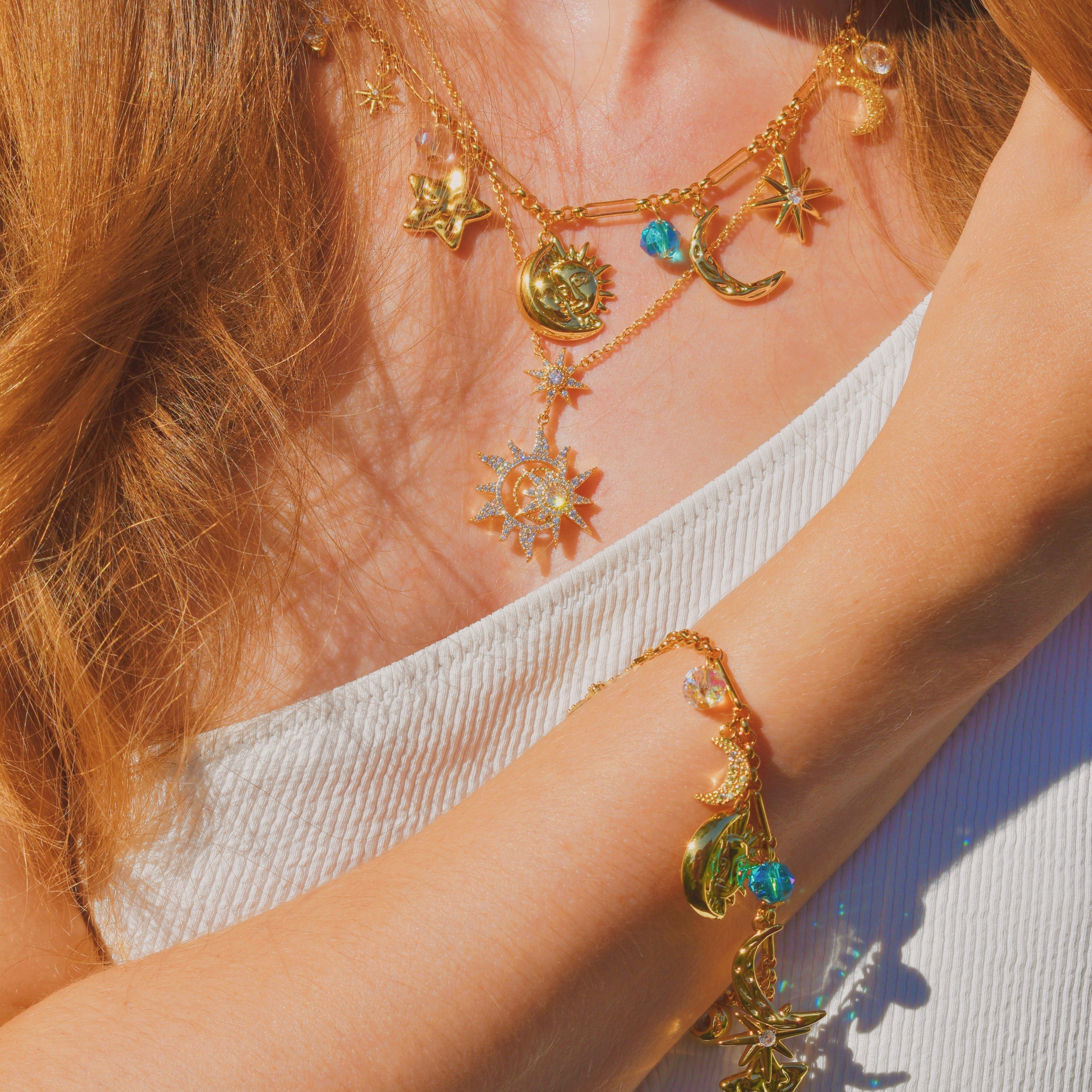 Collar de encanto de la estrella de la luna