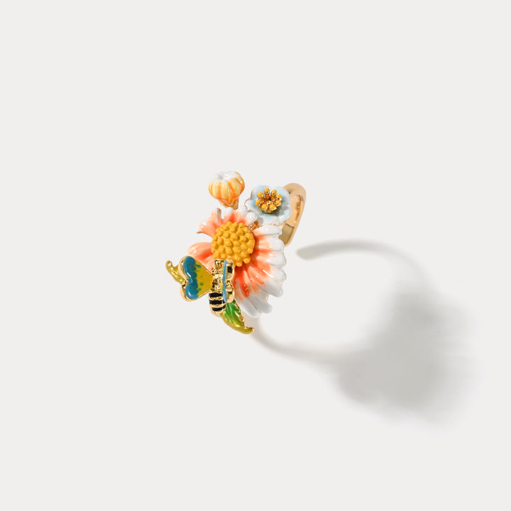 Bee Daisy Ring