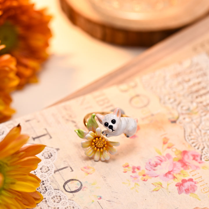 Daisy Dog Ring