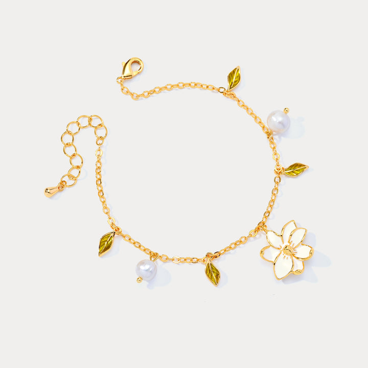 Gardenia Pearl Charm Bracelet