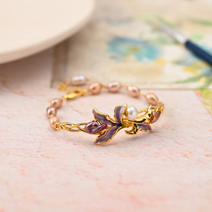 Iris Flower Pearl Bracelet