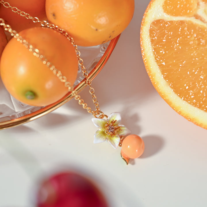 Collier de fleur d'orange