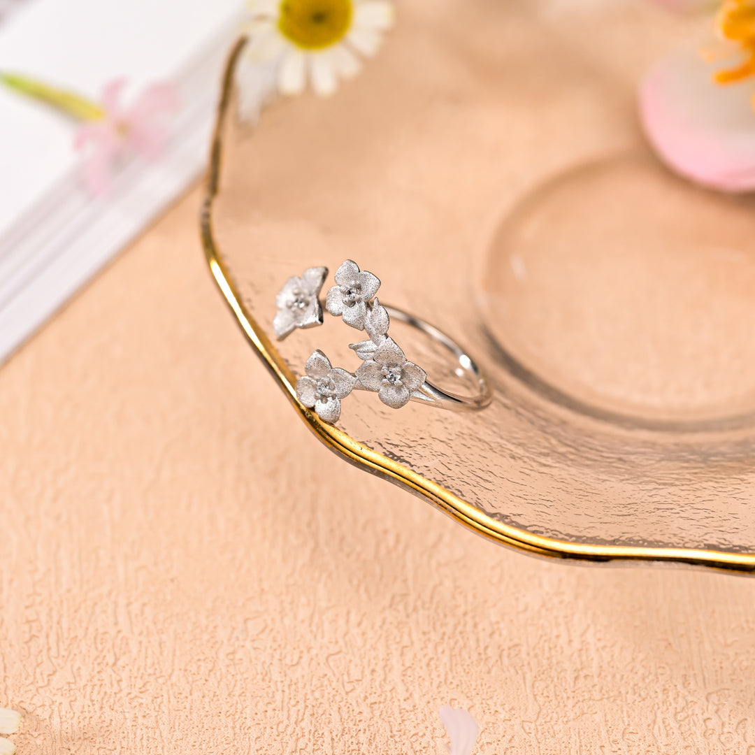 Silver Flower Ring