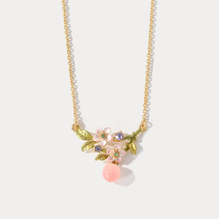 Selenichat Peach Necklace