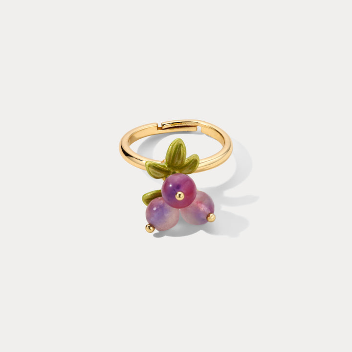 Selenichast Berry Ring