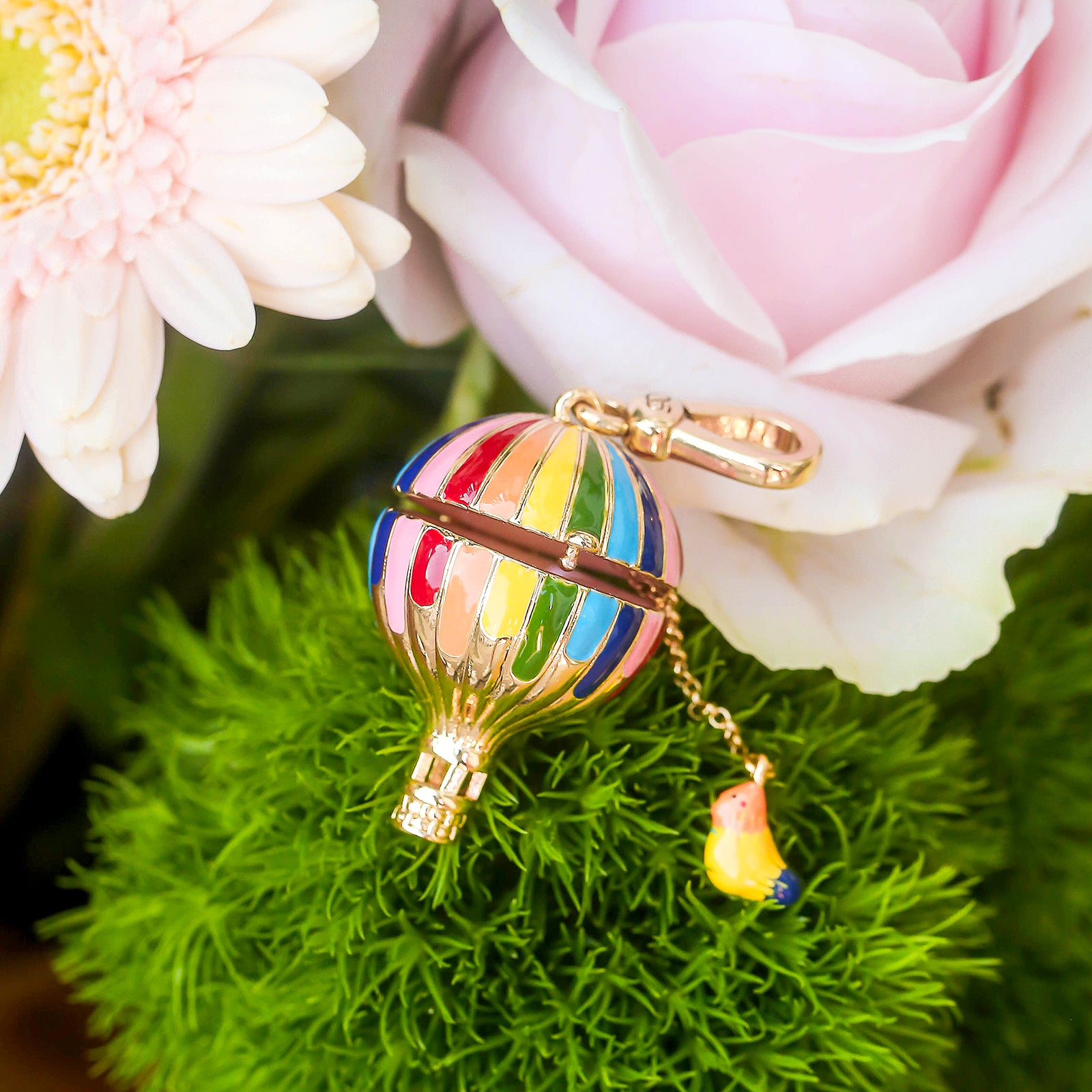 Collier de médaillon à ballon à air chaud