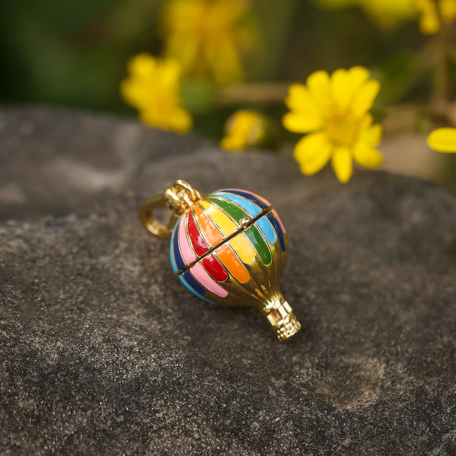 Collier de médaillon à ballon à air chaud