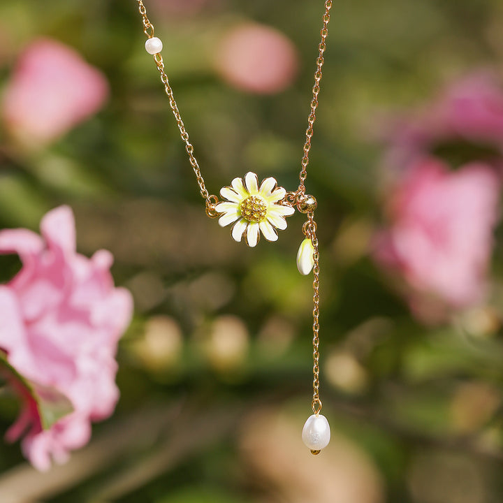 Daisy Flower Necklace