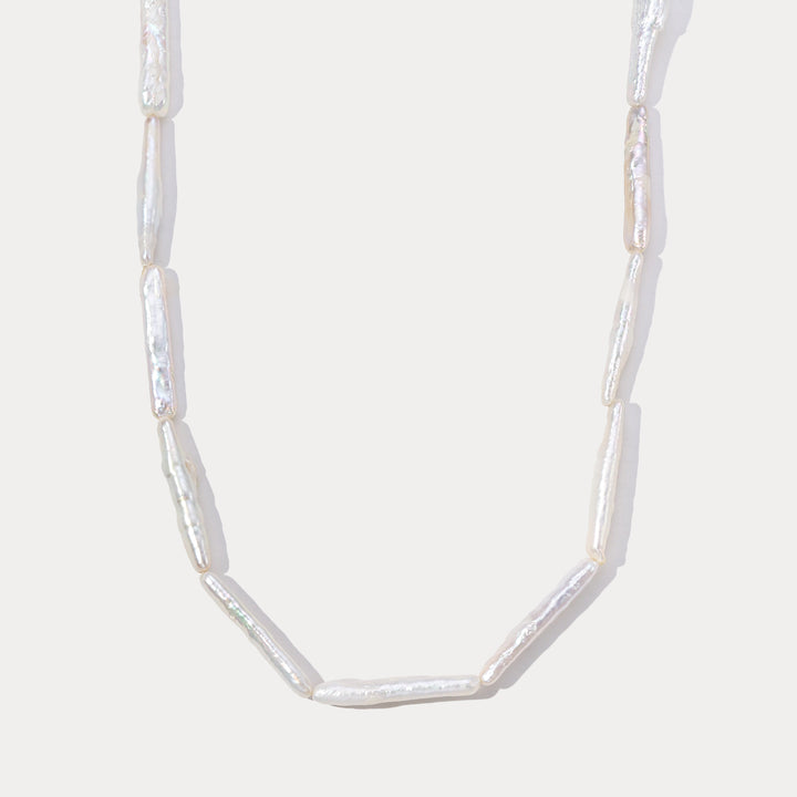 Collier de perles baroque long