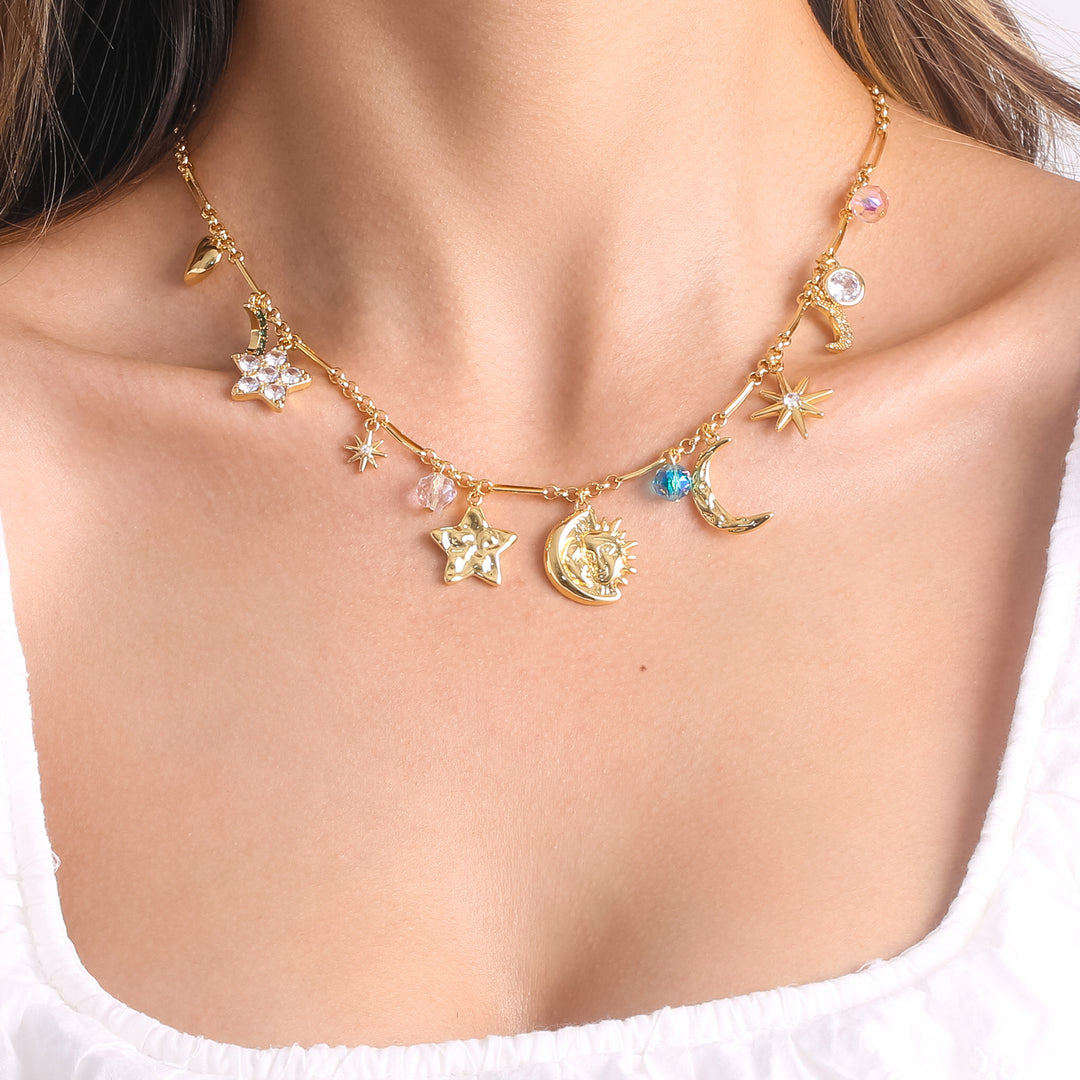 Collar de encanto de la estrella de la luna