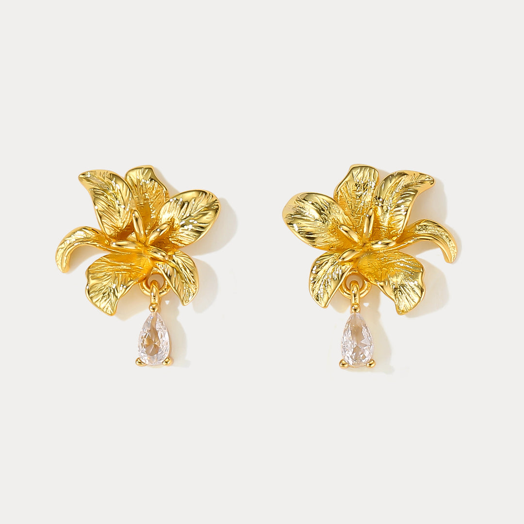 Selenichast Gold Lily Earrings