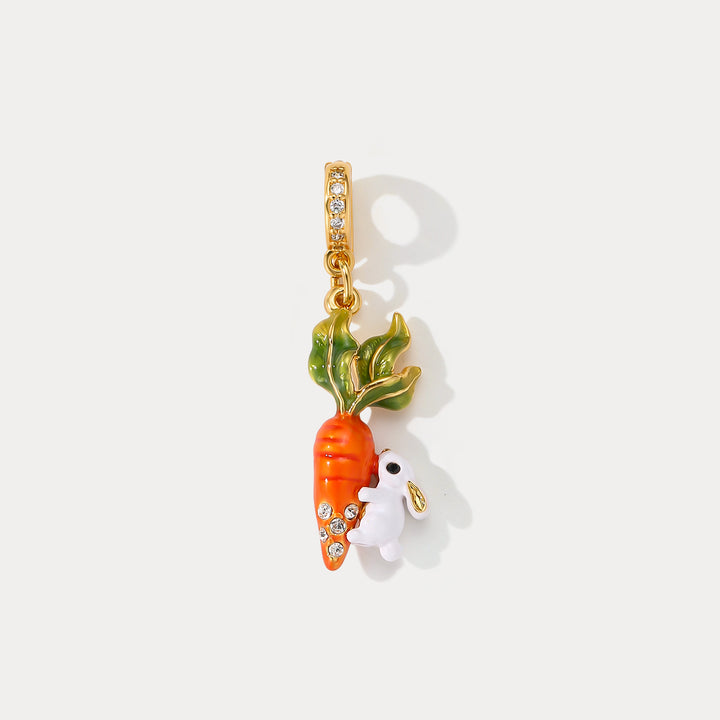 Selenichast Carrot and Rabbit Charm