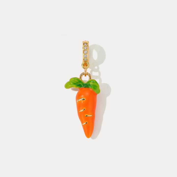 Selenichast Carrot Charm
