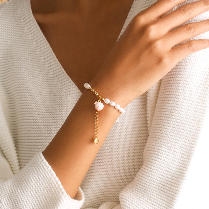 Peach Pearl Bracelet