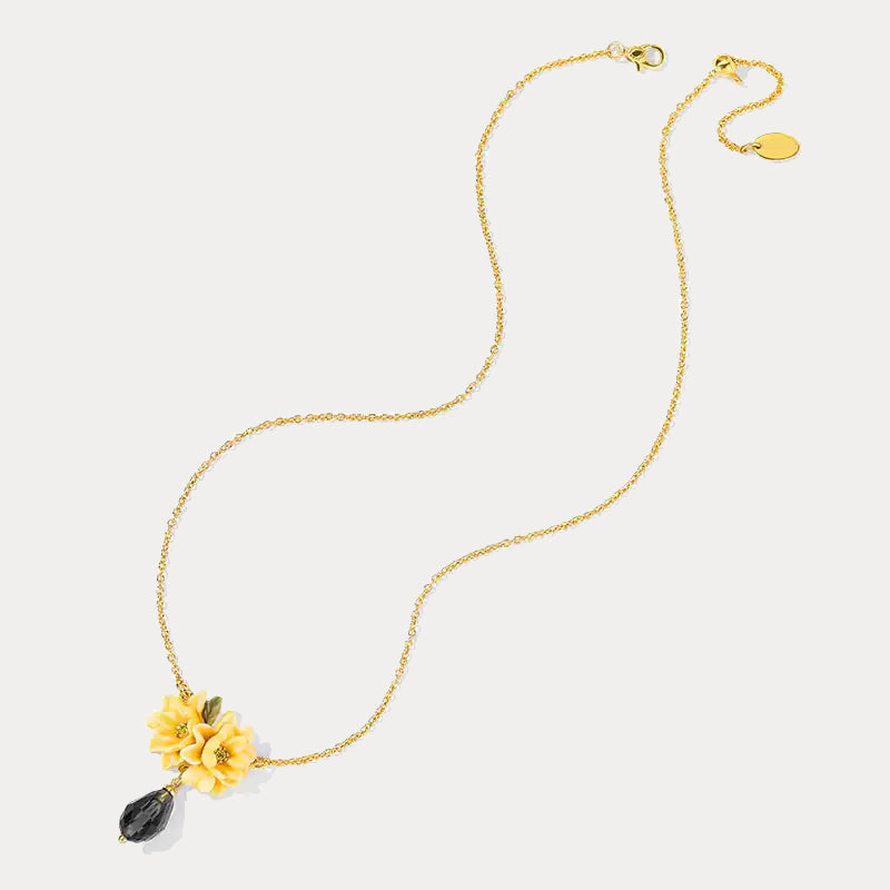 Gardenia Necklace