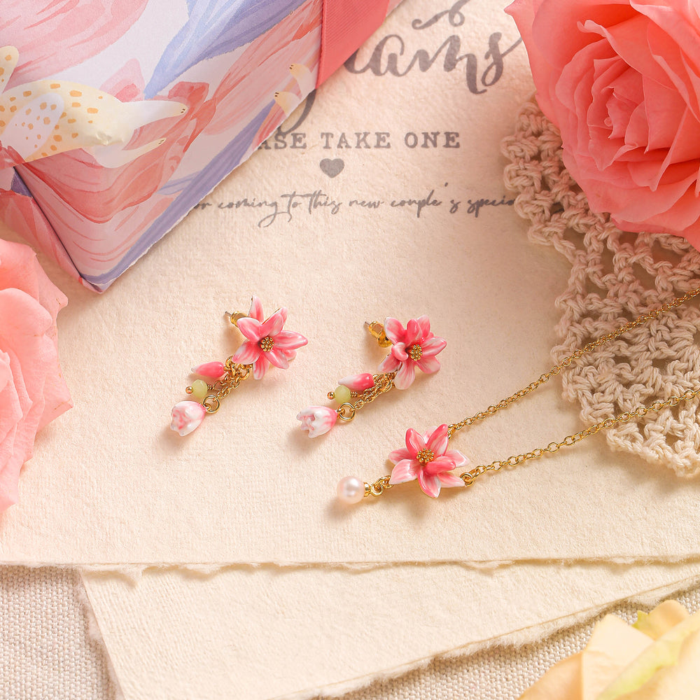 Magnolia Jewelry Set with Gift Wrapping