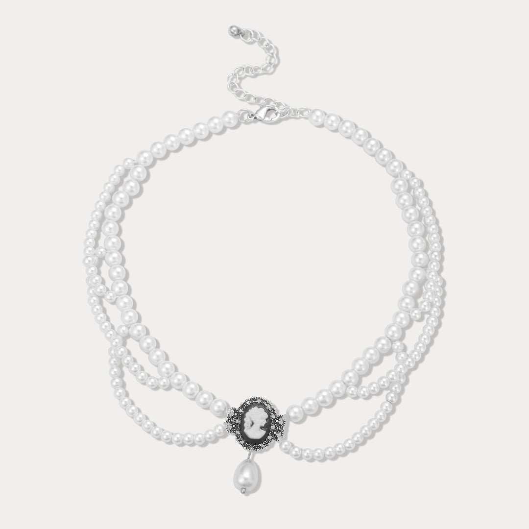 Victoria Pearl Choker