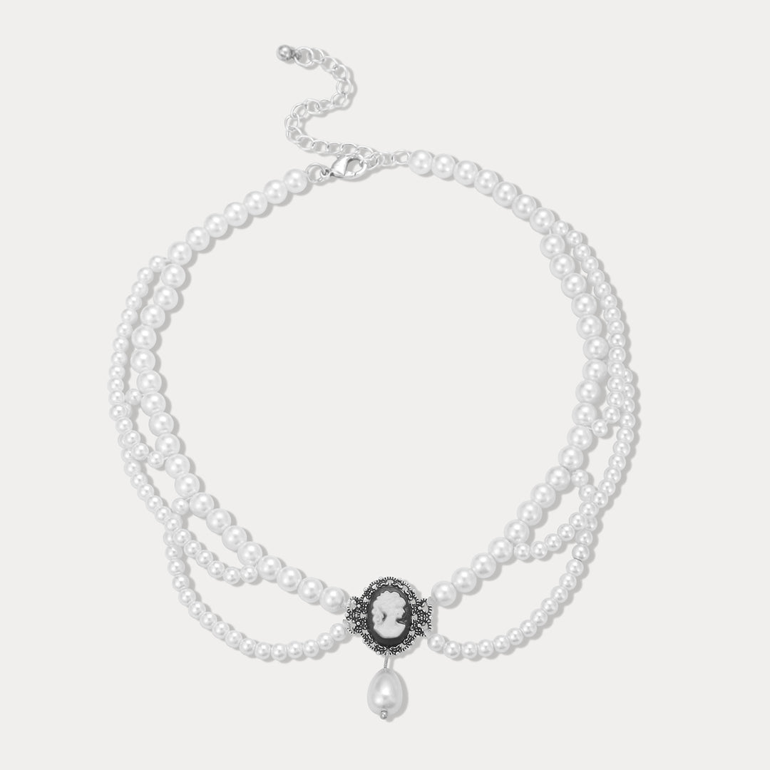Victoria Pearl Choker