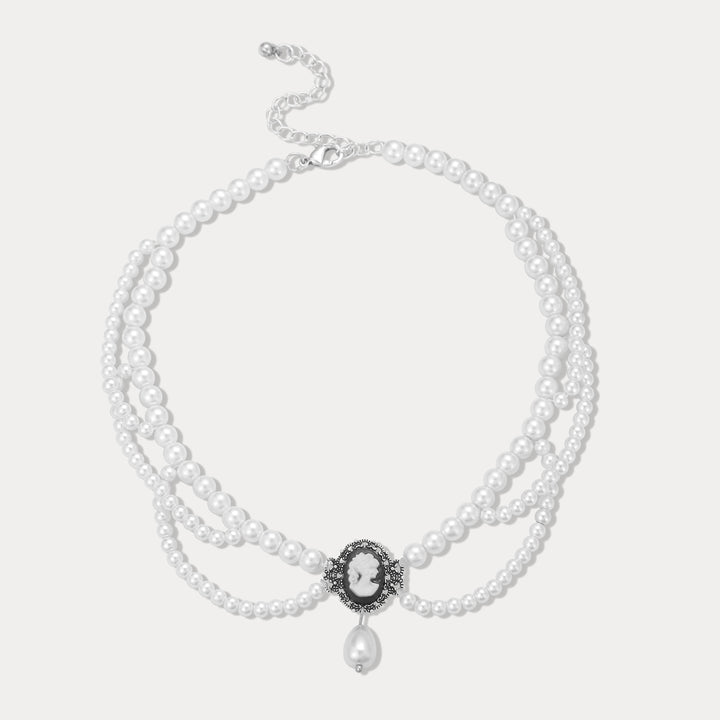 Victoria Pearl Choker
