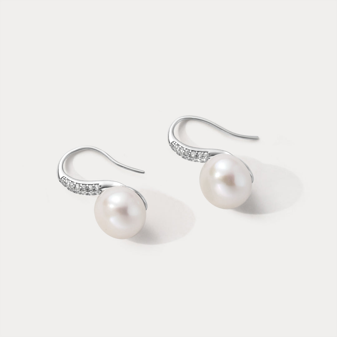 Silver Freshwater Pearl Earrings
