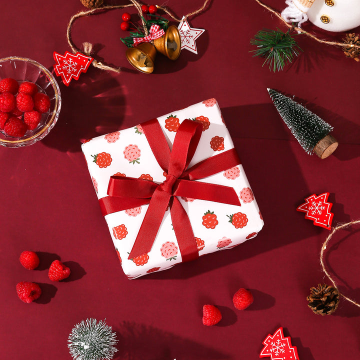 Christmas Raspberry Gift Wrapping