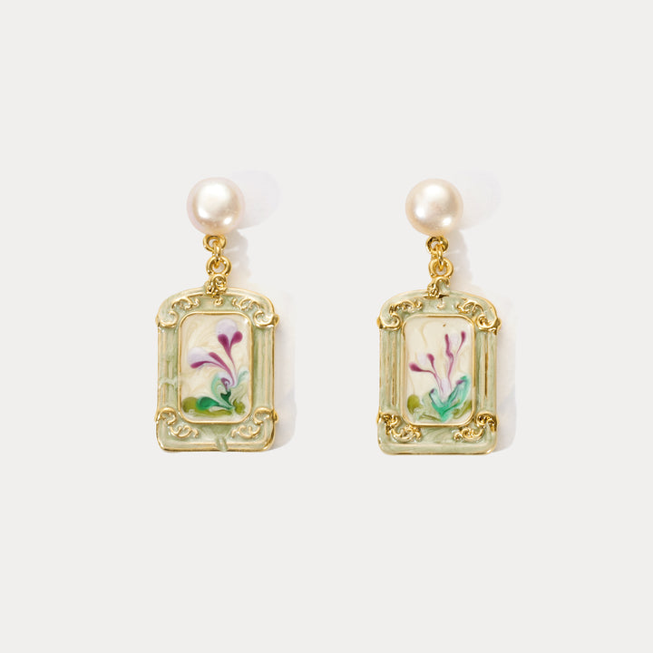 Iris Dangling Earrings