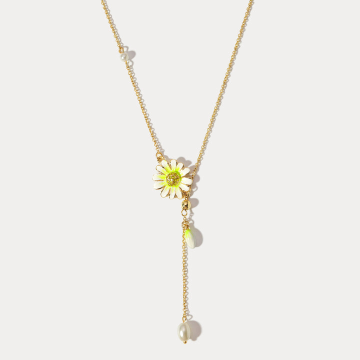 Selenichast Daisy Flower Necklace